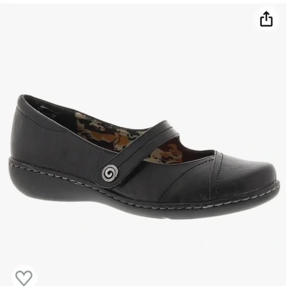 Soft style by hush puppies black leather mary Jane Shoes size 8.5‎